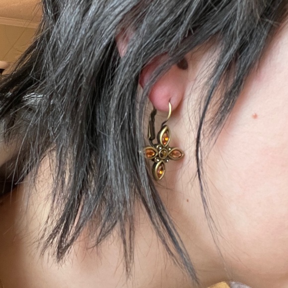 Myka earrings. Swarovski crystals - Picture 6 of 7